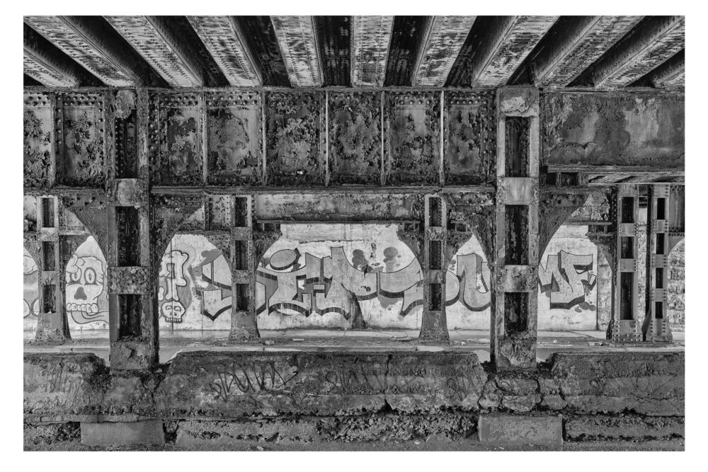 imited Edition, fine art urban black and white photographic print, "Chicago Viaduct #2" was shot near 15th Street in Chicago, Illinois.